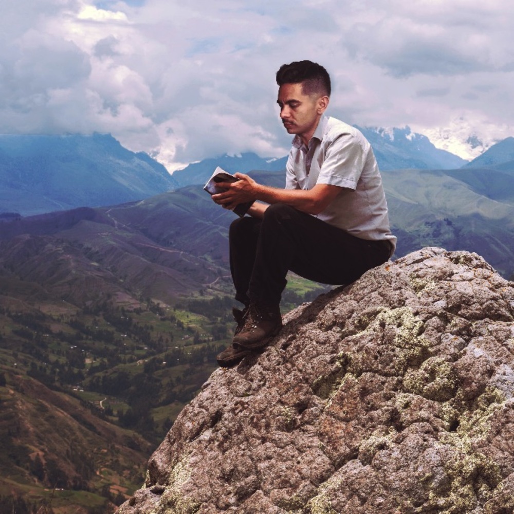 Meet your Posher, Jonathan